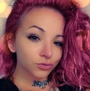 Meet your Posher, Vanessa